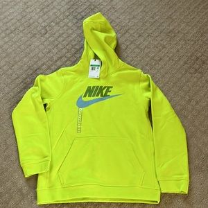 Nike boys sweatshirt NWT